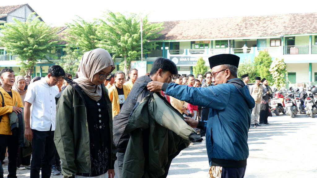 Pemberangkatan_KKN_2024.jpg